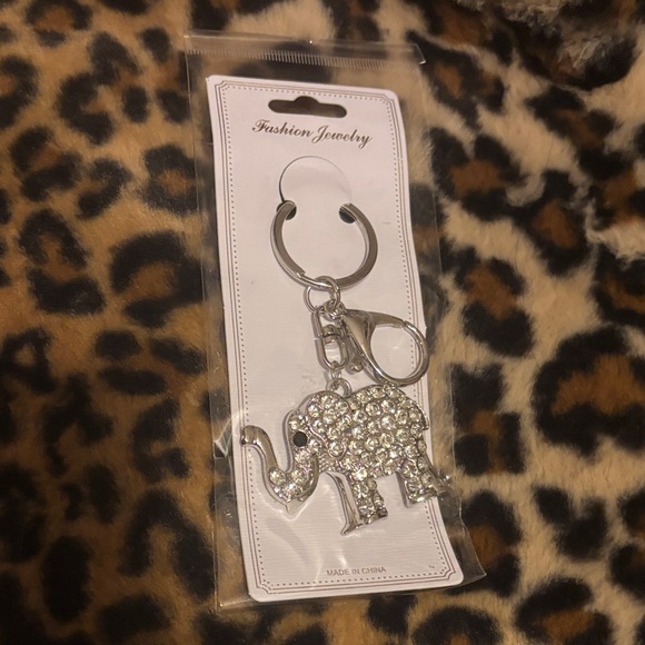 Handbags - Elephant Rhinestone Keychain - Silver Sparkle